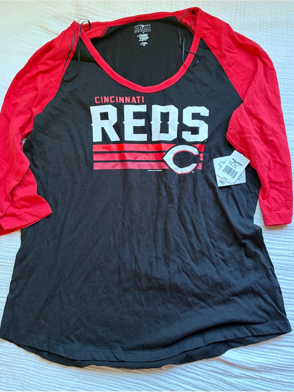 NWT MLB Cincinnati Reds Women XXL Long Sleeve Tee - Black & Red